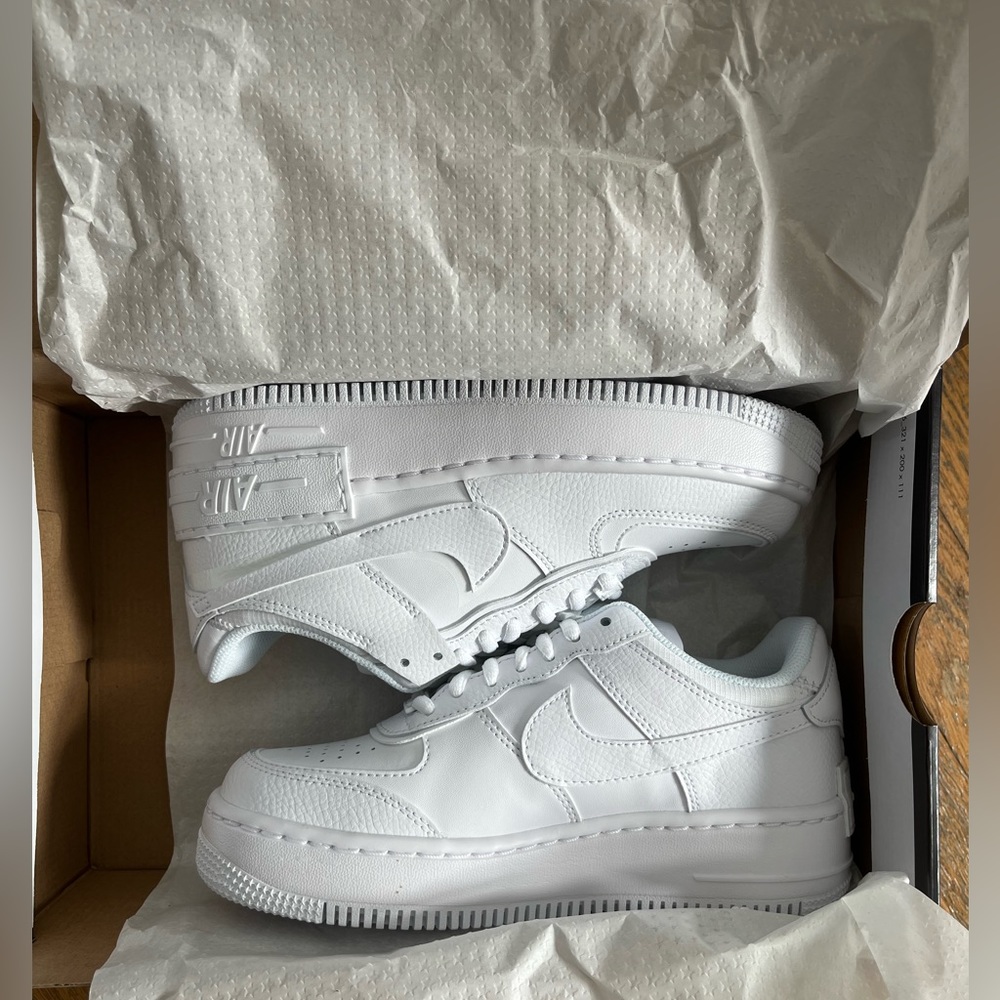 BNIB Nike airforce 1 shadow white size 6